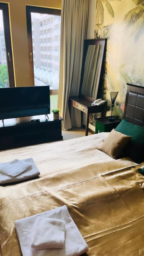 Private Apartament Vip In Royal Beach Sunny Beach Ngoại thất bức ảnh